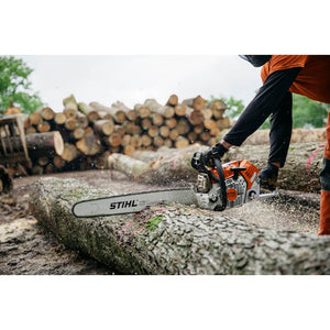 STIHL® MS 500¡ with 25 Inch Bar and Chain