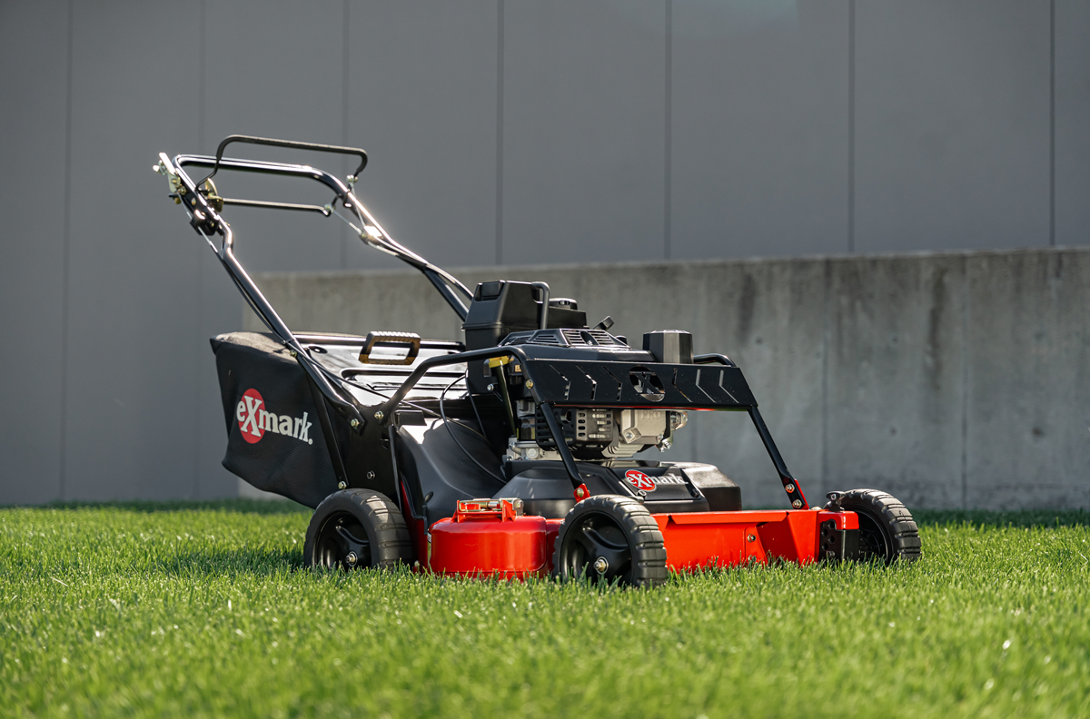 Exmark Commercial 30 Self Propelled 30