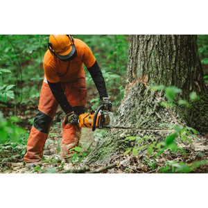 STIHL® MS 500¡ with 25 Inch Bar and Chain